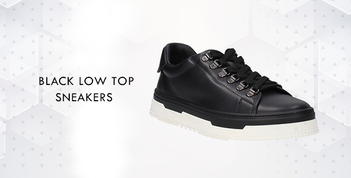 Valentino Classic Sneakers | Darveys