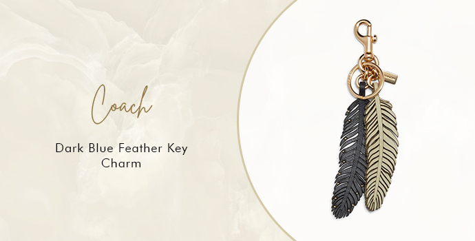 Coach
Dark Blue Feather Key Charm